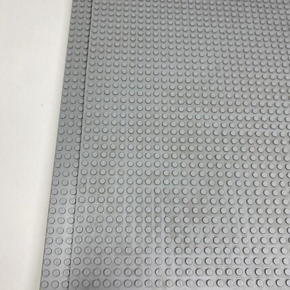 LEGO old Gray and new Gray 15" x 15" new gray 15"x14 Baseplates 6 total - Picture 10 of 10